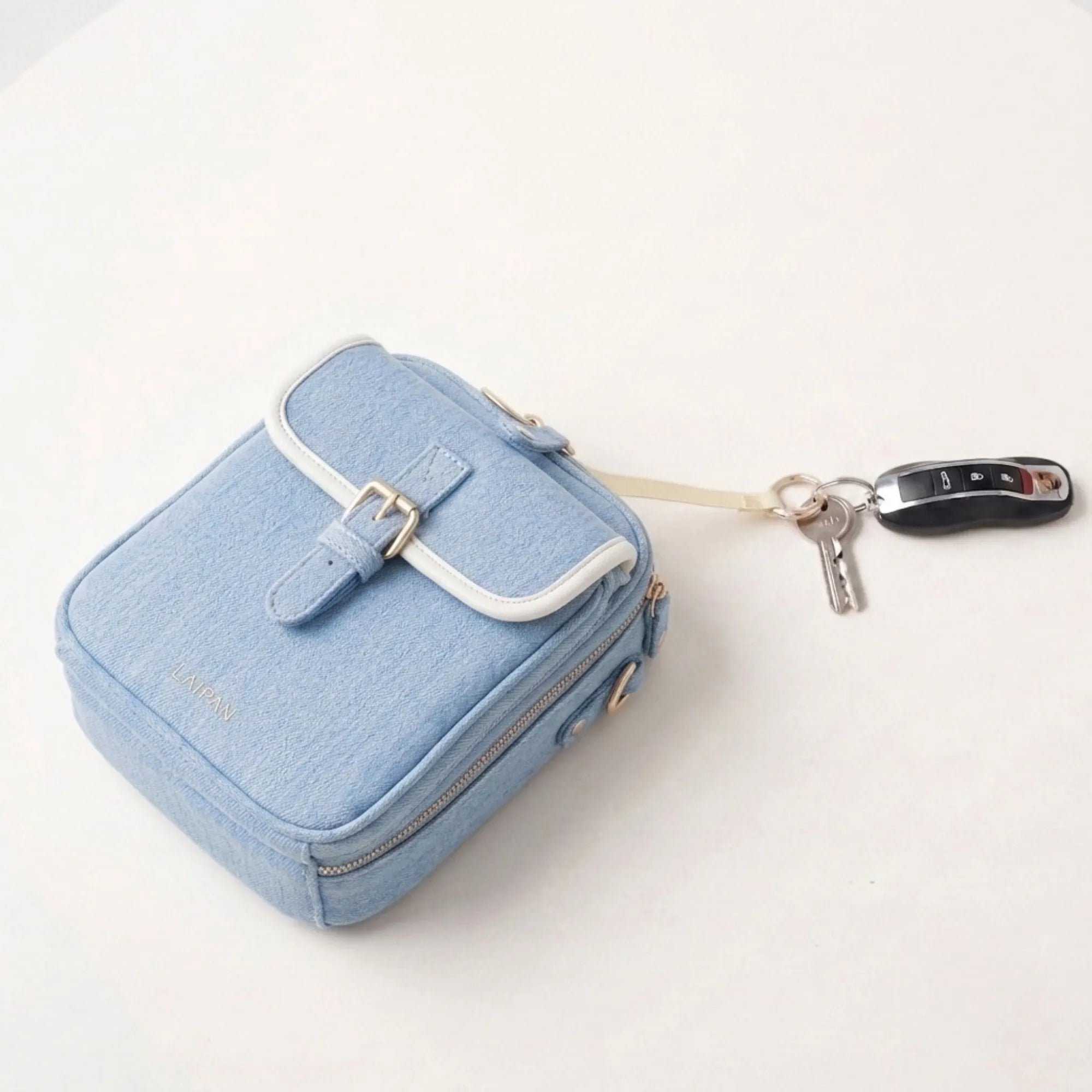 Laipan - The Roomiest Crossbody bag