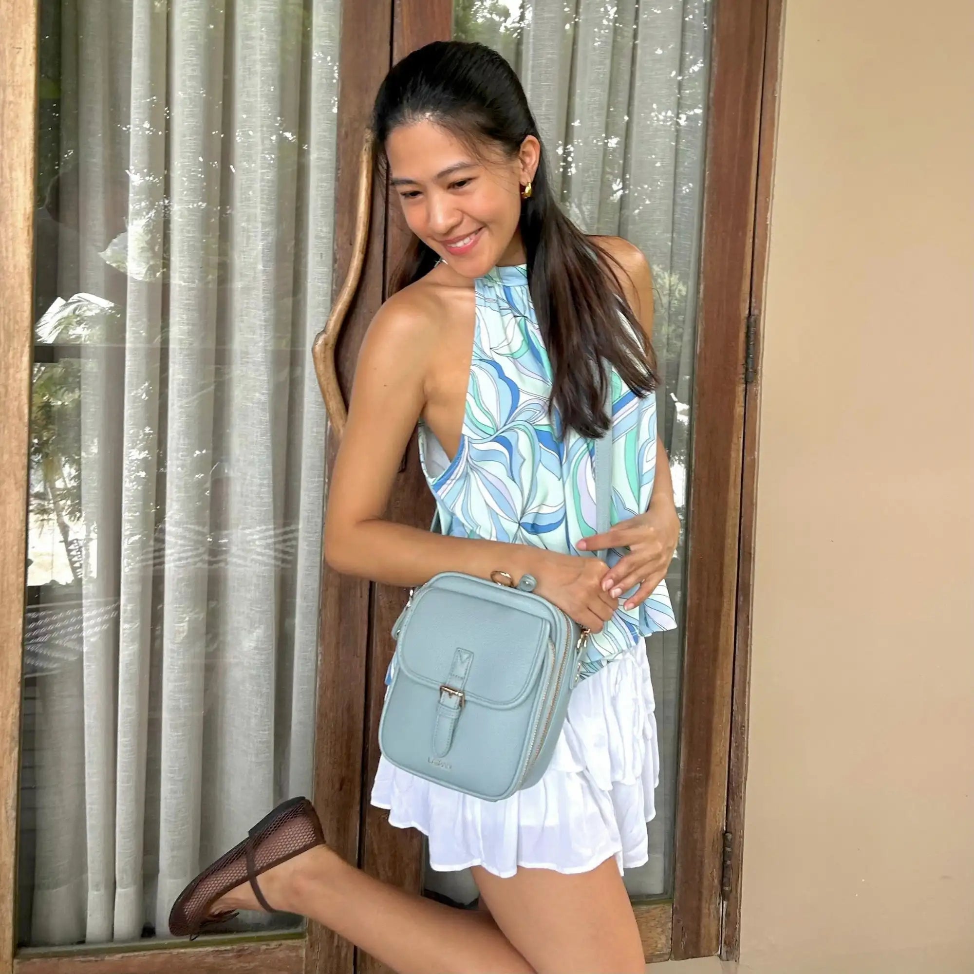 Laipan - The Roomiest Crossbody bag