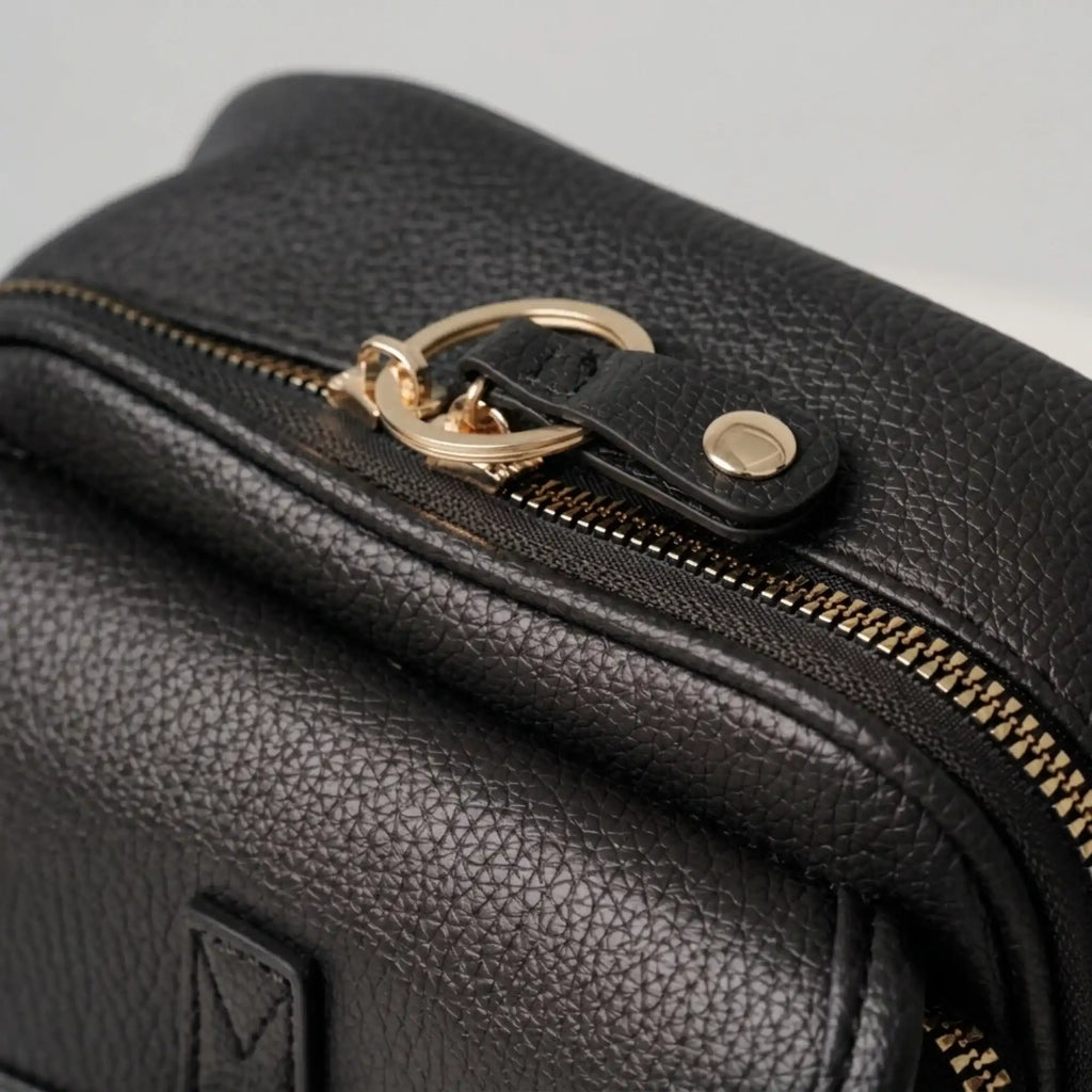 Laipan - The Roomiest Crossbody bag
