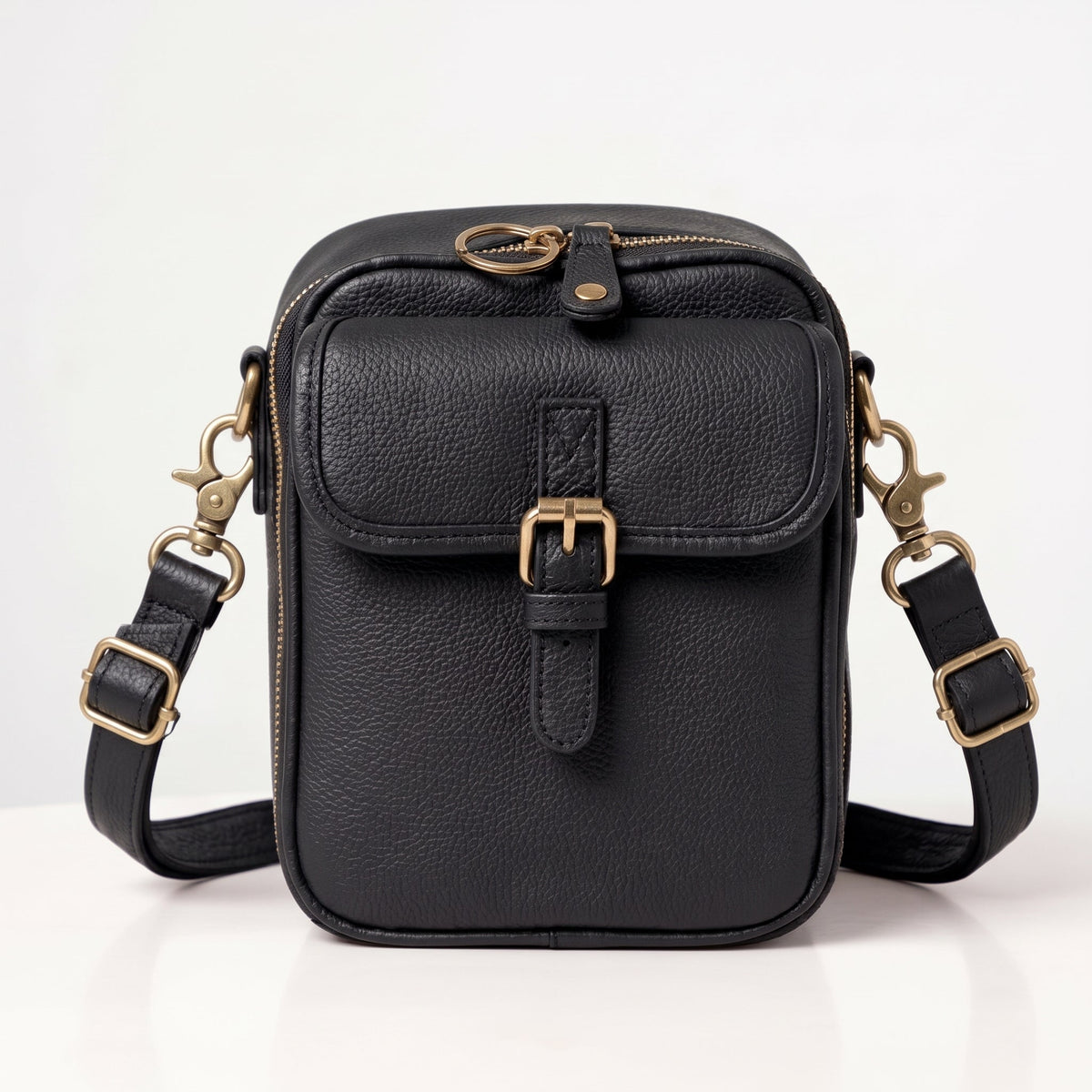 MYLARA - The Roomiest Crossbody bag - Lene & Roth